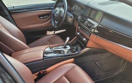 BMW 5 серия, 2015 год, 1 750 000 рублей, 12 фотография