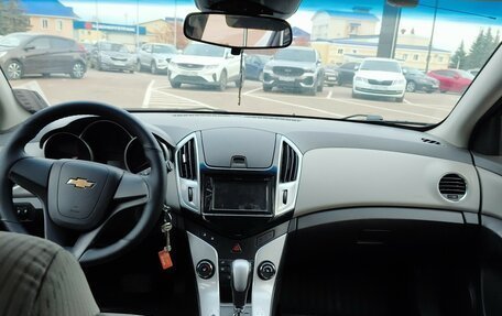 Chevrolet Cruze II, 2014 год, 750 000 рублей, 5 фотография
