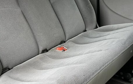 Dodge Caravan IV, 2003 год, 4 000 000 рублей, 17 фотография