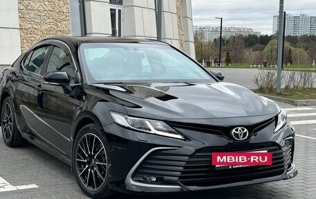 Toyota Camry, 2021 год, 2 799 000 рублей, 14 фотография