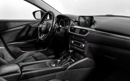 Mazda 6, 2016 год, 1 780 000 рублей, 13 фотография