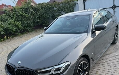 BMW 5 серия, 2021 год, 6 399 999 рублей, 5 фотография