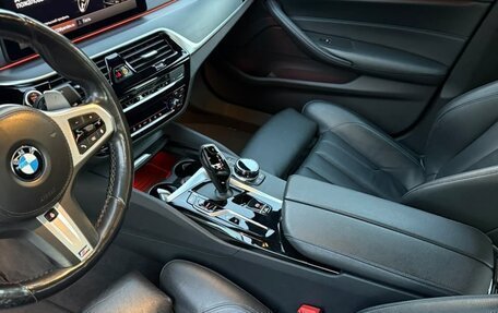 BMW 5 серия, 2021 год, 6 399 999 рублей, 15 фотография
