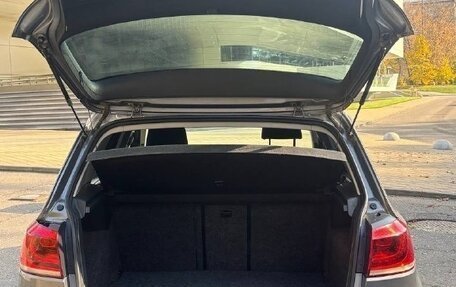 Volkswagen Golf VII рестайлинг, 2011 год, 900 000 рублей, 4 фотография