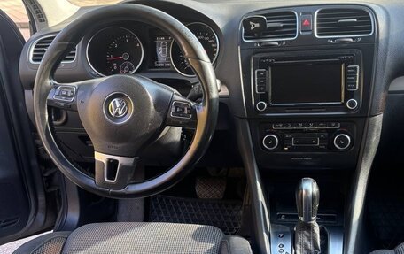 Volkswagen Golf VII рестайлинг, 2011 год, 900 000 рублей, 8 фотография