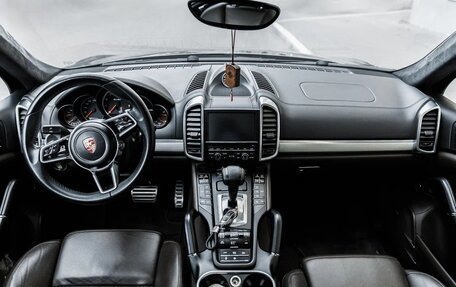 Porsche Cayenne III, 2015 год, 5 350 000 рублей, 10 фотография