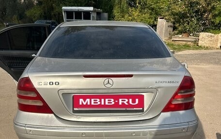 Mercedes-Benz C-Класс, 2003 год, 600 000 рублей, 4 фотография