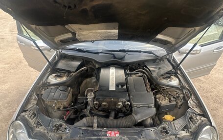 Mercedes-Benz C-Класс, 2003 год, 600 000 рублей, 20 фотография