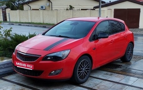 Opel Astra J, 2011 год, 999 000 рублей, 9 фотография