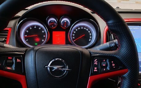Opel Astra J, 2011 год, 999 000 рублей, 26 фотография