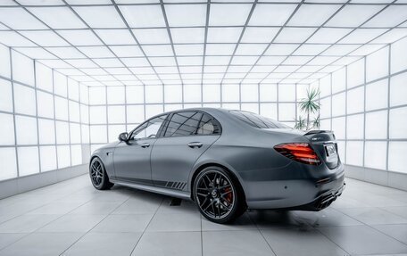 Mercedes-Benz E-Класс AMG, 2018 год, 7 000 000 рублей, 12 фотография