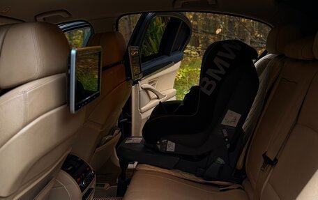 BMW 5 серия, 2011 год, 1 820 000 рублей, 14 фотография
