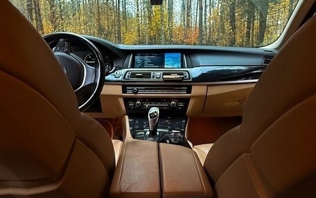 BMW 5 серия, 2011 год, 1 820 000 рублей, 17 фотография