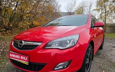 Opel Astra J, 2010 год, 1 050 000 рублей, 14 фотография