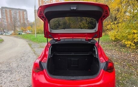 Opel Astra J, 2010 год, 1 050 000 рублей, 17 фотография