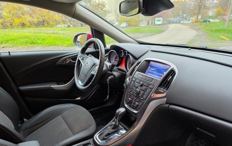 Opel Astra J, 2010 год, 1 050 000 рублей, 19 фотография