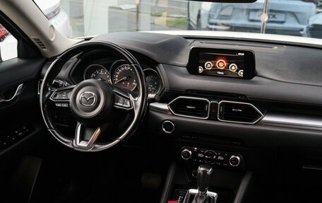 Mazda CX-5 II, 2017 год, 2 100 000 рублей, 3 фотография