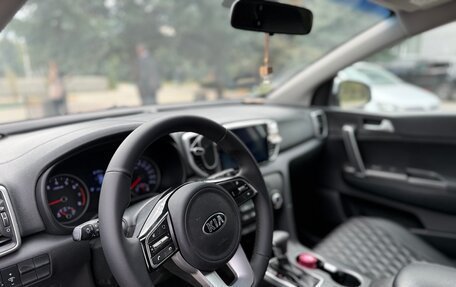 KIA Sportage IV рестайлинг, 2020 год, 2 050 000 рублей, 9 фотография