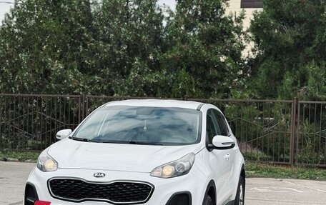 KIA Sportage IV рестайлинг, 2020 год, 2 050 000 рублей, 5 фотография