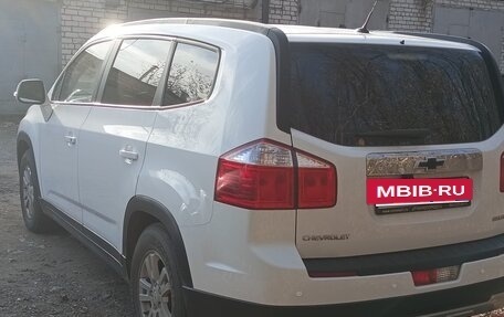 Chevrolet Orlando I, 2013 год, 1 045 000 рублей, 5 фотография