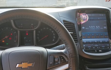 Chevrolet Orlando I, 2013 год, 1 045 000 рублей, 7 фотография