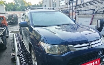 Mitsubishi Outlander III рестайлинг 3, 2014 год, 1 700 000 рублей, 1 фотография