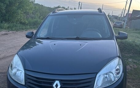 Renault Sandero I, 2011 год, 450 000 рублей, 2 фотография