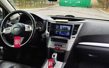 Subaru Outback IV рестайлинг, 2011 год, 1 100 000 рублей, 13 фотография