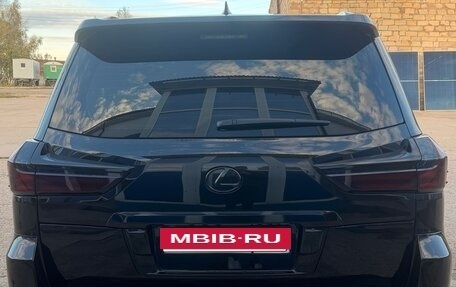 Lexus LX III, 2016 год, 6 350 000 рублей, 5 фотография