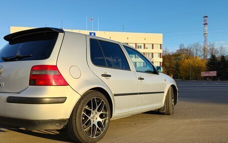 Volkswagen Golf IV, 1998 год, 390 000 рублей, 3 фотография