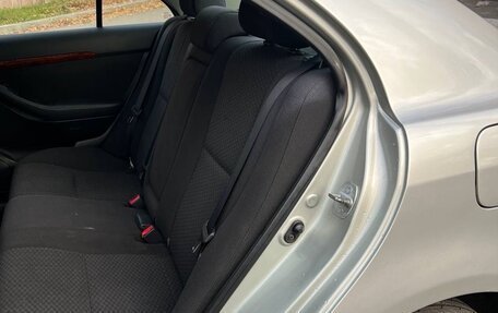 Toyota Avensis III рестайлинг, 2004 год, 615 000 рублей, 9 фотография