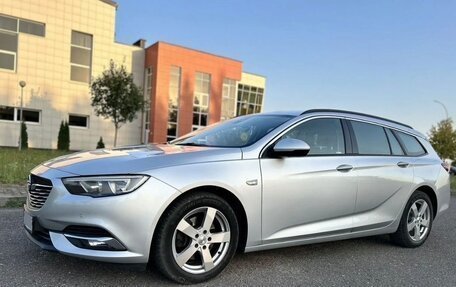 Opel Insignia II рестайлинг, 2018 год, 1 450 000 рублей, 2 фотография