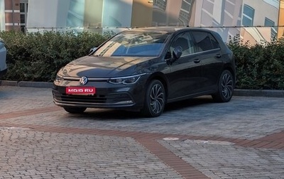 Volkswagen Golf VIII, 2022 год, 2 800 000 рублей, 1 фотография