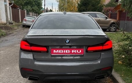 BMW 5 серия, 2021 год, 6 100 000 рублей, 2 фотография