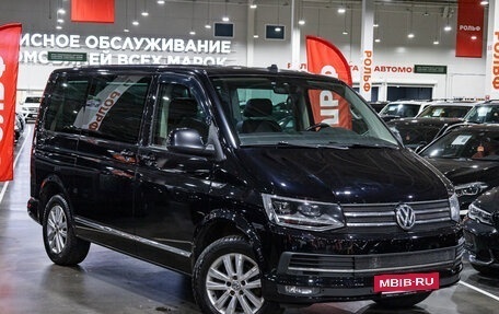 Volkswagen Caravelle T6 рестайлинг, 2018 год, 3 557 900 рублей, 4 фотография