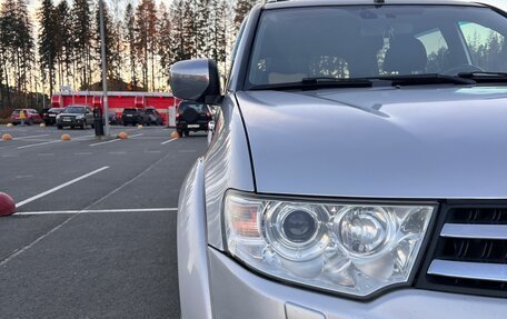 Mitsubishi Pajero Sport II рестайлинг, 2013 год, 1 900 000 рублей, 10 фотография