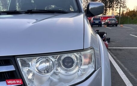 Mitsubishi Pajero Sport II рестайлинг, 2013 год, 1 900 000 рублей, 11 фотография
