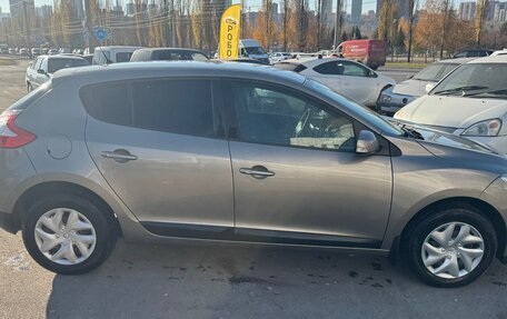Renault Megane III рестайлинг, 2012 год, 580 000 рублей, 3 фотография