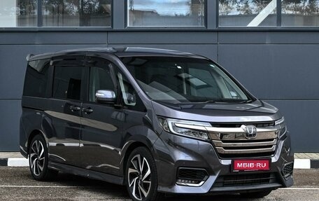 Honda Stepwgn IV рестайлинг, 2021 год, 2 679 000 рублей, 1 фотография