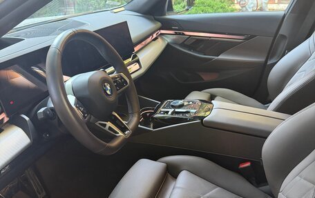 BMW 5 серия, 2024 год, 7 200 000 рублей, 14 фотография