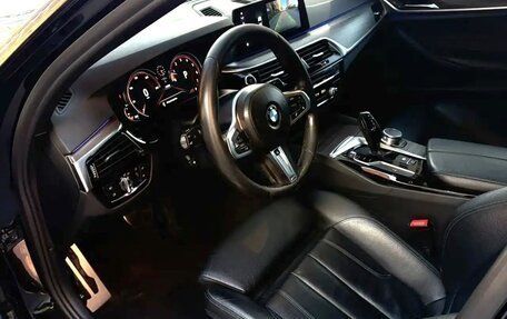 BMW 5 серия, 2017 год, 3 999 999 рублей, 12 фотография