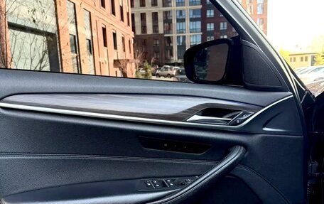 BMW 5 серия, 2017 год, 3 999 999 рублей, 13 фотография