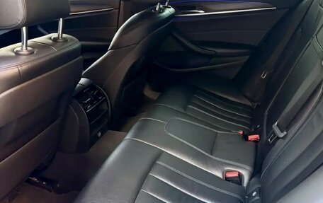 BMW 5 серия, 2017 год, 3 999 999 рублей, 16 фотография