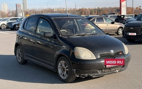 Toyota Vitz, 2001 год, 295 000 рублей, 2 фотография