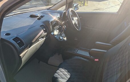 Toyota Wish II, 2006 год, 1 170 000 рублей, 6 фотография