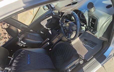 Toyota Wish II, 2006 год, 1 170 000 рублей, 16 фотография