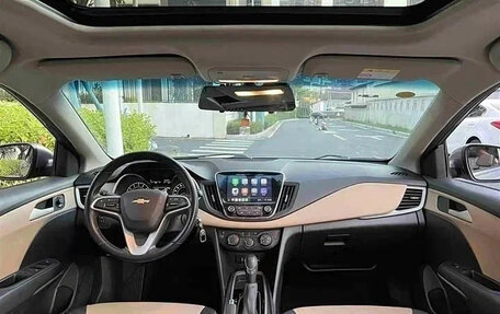 Chevrolet Monza, 2023 год, 980 007 рублей, 10 фотография