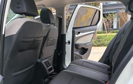 Volkswagen Golf VIII, 2023 год, 1 715 005 рублей, 16 фотография