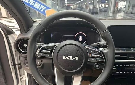 KIA K3, 2023 год, 1 500 000 рублей, 14 фотография