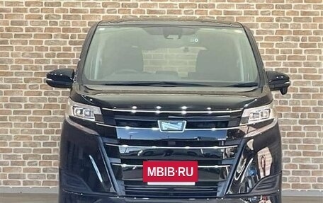 Toyota Noah III, 2021 год, 2 165 002 рублей, 6 фотография